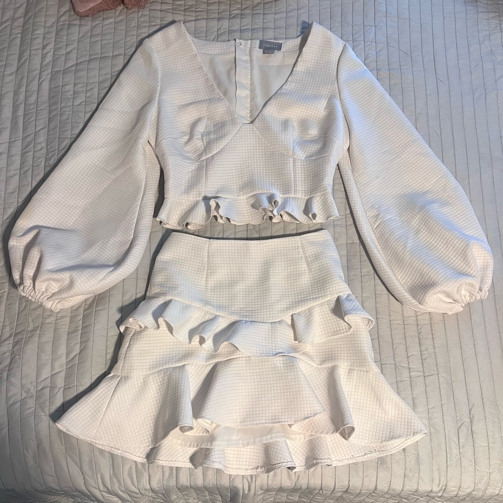 Brand New White Skirt from Finders Keepers